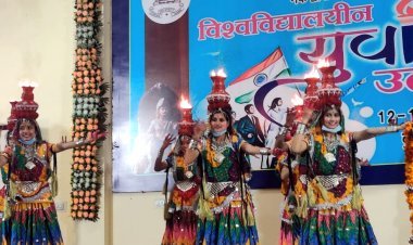 युवा उत्सव कला और संस्कृति से परिचित कराने का महत्वपूर्ण माध्यम, कला-संस्कृति कर्म व शिक्षा में प्रगति के लिए आगे आएं युवा- प्रो. पांडेय
