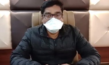 अलर्ट ! DM की बड़ी चेतावनी : अगर जिले में 15 से 17 वर्ष तक का कोई भी किशोर वैक्सीनेशन से छूटा तो स्कूल और संस्थान प्रमुख के विरुद्ध होगी FIR, देखें वीडियो...