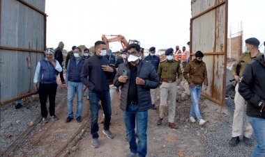 गोलीबाज गुंडों की गिरफ्तारी पर 10-10 हजार का ईनाम घोषित, DM बोले- कम नहीं होने देंगे आम आदमी का कानून व्यवस्था के प्रति विश्वास