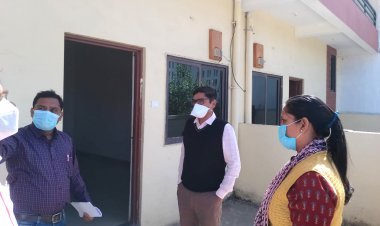 परशुराम विहार कॉलोनी में मकान बुक कराने वालों को बुलाकर पूछें कमियां और उन्हें दूर करने के बाद उनके संतुष्ट होने पर ही उन्हें करें हैंडओवर- कलेक्टर