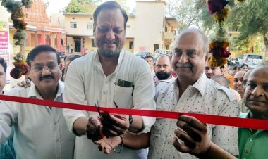 जावरा विधायक डॉ. पांडेय ने संजीवनी क्लीनिक का किया शुभारंभ, 25 से अधिक कॉलोनी-मोहल्ले वालों को मिलेगी सुविधा, 179 तरह की दवाइयां होंगी उपलब्ध