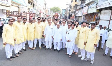 भगवान 1008 श्री आदिनाथ सीमंधर दिगम्बर जैन जिनालय का हुआ शिलान्यास, समाजजन ने की आर्थिक सहयोग व संसाधन देने की घोषणा