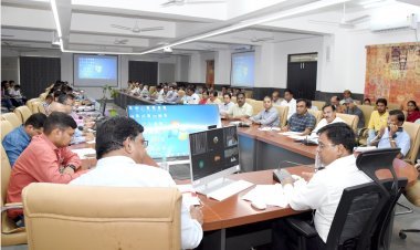 रतलाम कलेक्टर को किस बात पर आया गुस्सा और उन्होंने क्यों कह दिया कि- ‘कोताही बरतने पर अधिकारी  खुद होंगे जिम्मेदार’