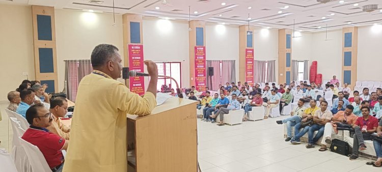 मप्र-छग मेडिकल एंड सेल्स रिप्रेजेंटेटिव यूनियन की 40वीं सिल्वर जुबली कॉन्फ्रेंस संपन्न, संजय सिंह पुनः अध्यक्ष व रतलाम के अश्विन उपाध्यक्ष बने