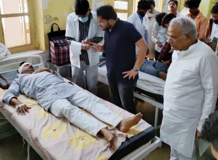 भाजपा नेता दिनेश पोरवाल पर हमला, रामपुरा स्थित जमीन को लेकर हुआ विवाद, पूव गृहमंत्री कोठारी पोरवाल से मिलने जिला अस्पताल पहुंचे