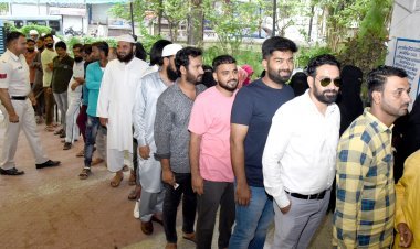 6 नगर सरकार चुनने के लिए जिले के 72.73 % मतदाताओं ने डाले वोट, रतलाम में 70.02, जावरा में 76.87 व अन्य निकायों में 80 % से ज्यादा मतदान