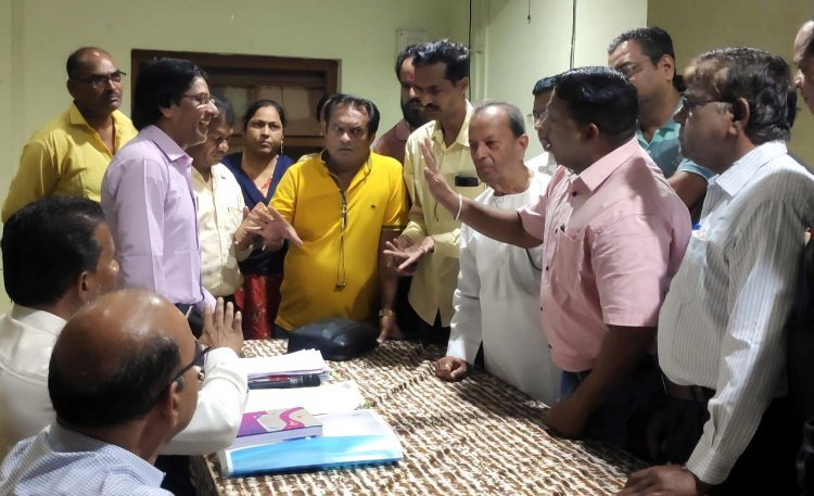 बीएसी व जन शिक्षकों की नियुक्ति बनी मजाक, सूची में कई शिक्षकों के नाम गायब होने से काउंसलिंग स्थगति, 3 घंटे परेशान हुए शिक्षक