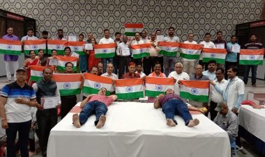 41 यूनिट रक्तदान कर मनाया आजादी का अमृत महोत्सव, समाजसेवी गोविंद काकानी ने किया 98वां रक्तदान, शतक से सिर्फ 2 यूनिट दूर