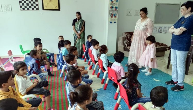 बेलामेंटे प्री स्कूल में हुआ सेमिनार, डीएसपी शीला सुराना ने बच्चों को बताया गुड और बेड टच का अंतर