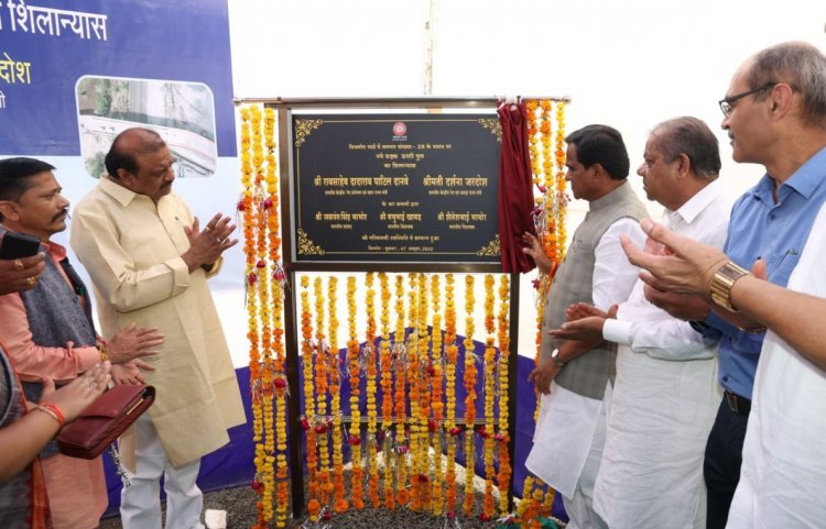 रेल राज्य मंत्री दानवे ने रतलाम मंडल के गोधरा-रतलाम खंड पर दो ROB व दाहोद स्टेशन पर FOB का किया शिलान्यास