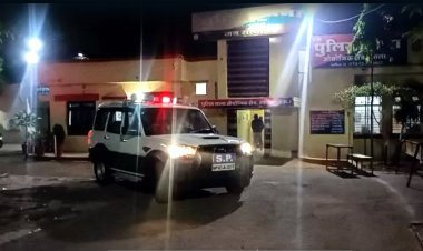 पुलिस का हाई अलर्ट : 700 पुलिसकर्मी देर रात निकले गश्त पर, रात 3.30 बजे तक 100 अपराधियों को दबोचा, कार्रवाई अभी जारी है, देखें वीडियो...