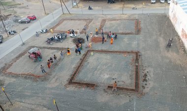 24 कुण्डीय गायत्री महायज्ञ शाला का निर्माण शुरू, श्रमदान कर आयोजन स्थल का किया समतीलकरण