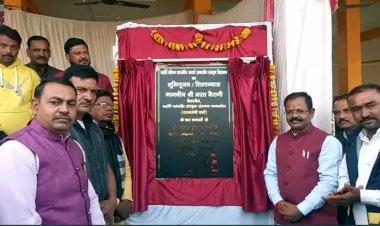 मध्य प्रदेश के दूसरे संस्कृत विद्यालय का रतलाम जिले के सोहनगढ़ में महर्षि पतंजलि संस्कृत संस्थान के चेयरमैन भरतदास बैरागी ने भूमि पूजन किया