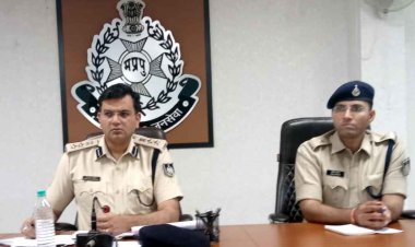 फरियादी की समस्या सुनना रतलाम के नवागत पुलिस अधीक्षक सिद्धार्थ बहुगुणा की पहली प्राथमिकता, अफसरों को दिए इन अपराधों पर नियंत्रण के निर्देश