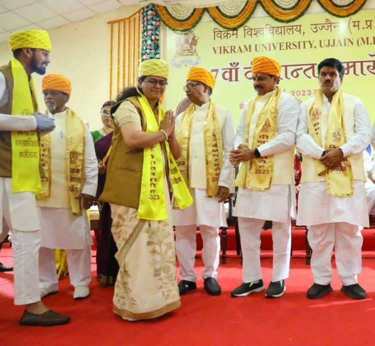 रतलाम की बेटी कृतिका का कमाल : एमएससी गणित में पाया मेरिट में स्थान, जीते तीन गोल्ड मेडल