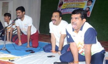 बात पते की : योग में आसन, प्राणायाम, एक्यूप्रेशर, मुद्राओं का प्रामाणिक और यथार्थ बोध जरूरी, अल्पज्ञानियों व अवैज्ञानिक ज्ञान से रहें दूर