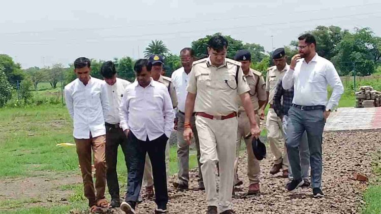 मुख्यमंत्री शिवराज सिंह चौहान 12 अगस्त को रतलाम में ! कलेक्टर और एसपी बांगरोद पहुंचे, सभा और हेलीपैड के लिए जगह देखी