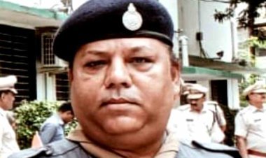 दर्दनाक हादसा : चलती ट्रेन में चढ़ते समय रेलवे के सीनियर स्टॉक वेरिफायर अरुण भारद्वाज की  फिसला पैर, पहिये में आने से हो गई मौत, राष्ट्रपति पुरस्कार से पुरस्कृत थे अरुण