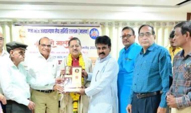 पुरातन परम्पराओं को सहेजने का कार्य कर रही है मालवी बोली, इसकी समृद्ध सांस्कृतिक विरासत सहेजना जरूरी- डॉ. विकास दवे