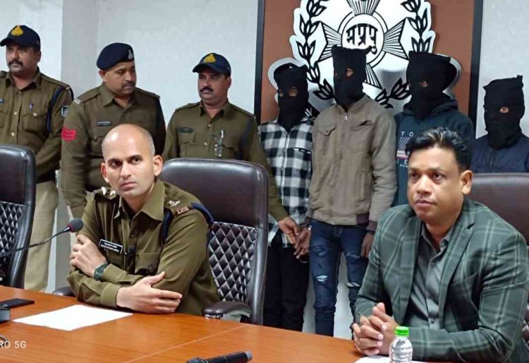बेटे को मारने आए थे कर दी मां की हत्या, सबूत मिटाने के लिए पेट्रोल डालकर शव जलाया, पुलिस ने 12 घंटे के भीतर धर-दबोचा