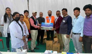 Service Above Self : रोटरी क्लब रतलाम सेंट्रल ने झाबुआ में आयोजित राहत स्वास्थ्य शिविर में भेंट की दवाइयां