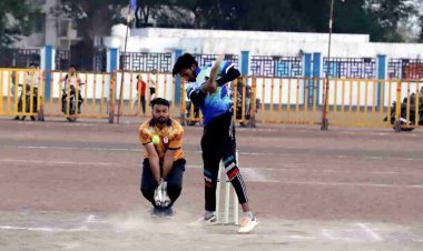 रतलाम चैंपियन लीग (RCL) 2024 का तीसरा दिन रोमांच से भरपूर रहा, हुई चौकों-छक्कों की बरसात, तीन दिन में लगा चौकों का शतक