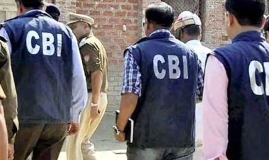 CBI की बड़ी कार्रवाई : NHAI का GM और प्रोजेक्ट डायरेक्टर निजी कंपनी के कर्मचारियों से 10 लाख रुपए की रिश्वत लेते गिरफ्तार; 6 अन्य भी हत्थे चढ़े