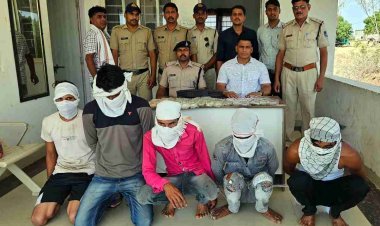 अमानत में खयानत : पेट्रोल पंप के सह संचालक ने खुद रची थी लूट की झूठी कहानी, पुलिस ने 12 घंटे के भीतर कर दिया खुलासा, 5 आरोपी गिरफ्तार