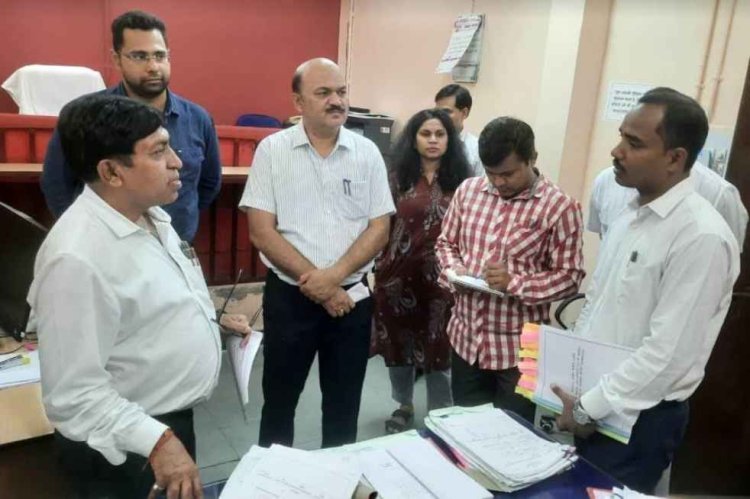 राजस्व महाअभियान 2.0 : संभाग आयुक्त संजय गुप्ता ने नक्शा तरमीम कार्य 5 दिन में पूरा करने के दिए निर्देश