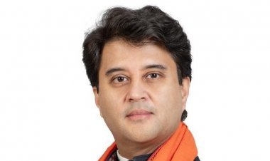 केंद्रीय मंत्री सिंधिया बोले- ‘मैं यहां जनप्रतिनिधि नहीं, परिवार के सदस्य के रूप में उपस्थित हूं, रतलाम के विकास में सिंधिया परिवार हमेशा साथ रहेगा