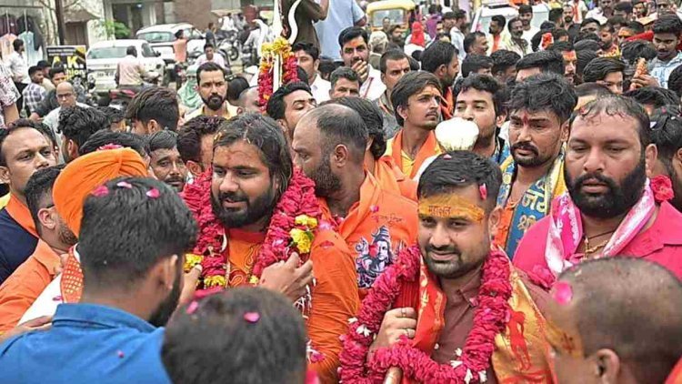 आस्था का सैलाब ! माही जी का जल लेकर उज्जैन के लिए रवाना हुई निष्ठा कांवड़ यात्रा, 21 को महाकालेश्वर को होगा जलाभिषेक