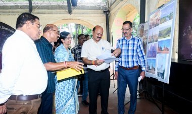 रतलाम में विश्व फोटोग्राफी दिवस पर फोटोग्राफी प्रतियोगिता और प्रदर्शनी आयोजित, कलेक्टर बोले- ऐसे आयोजनों से आती है जागरूकता